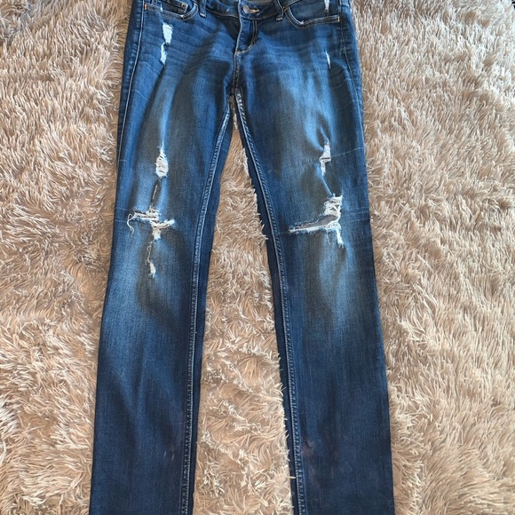 Dark Denim Distressed Hollister Skinny Jeans - Picture 1 of 5